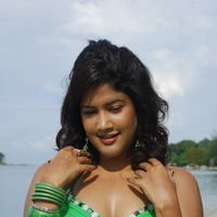 Soumya Bollapragada hot in green mini skirt pictures | Picture 67371